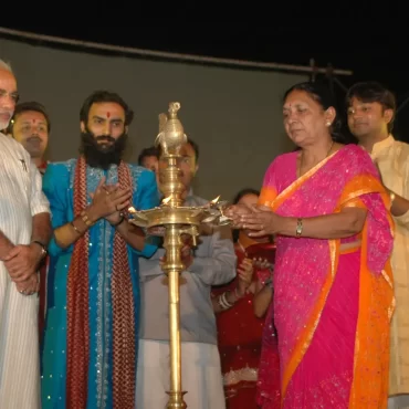 sairam-dave-with-anandi-patel